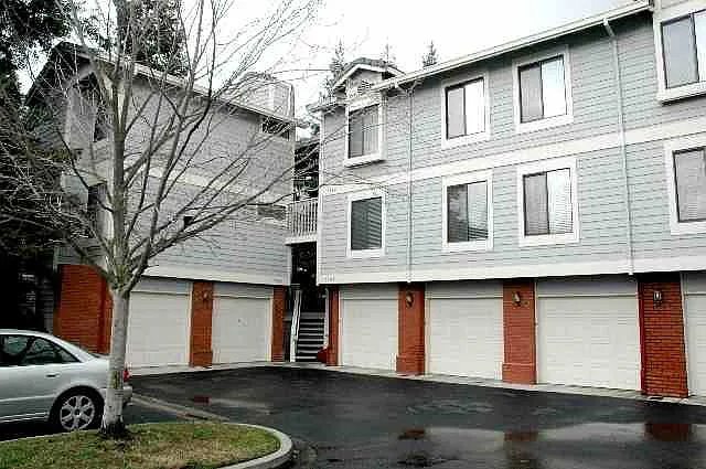 3466 Smoketree Cms Dr photo 1