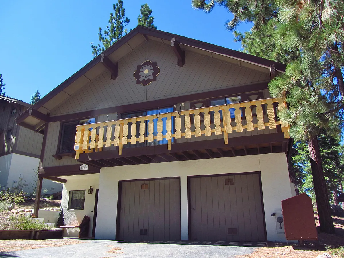 Building Photo - 1187 Timber Ln