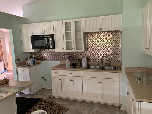 4th image of 6227 Creekford Dr