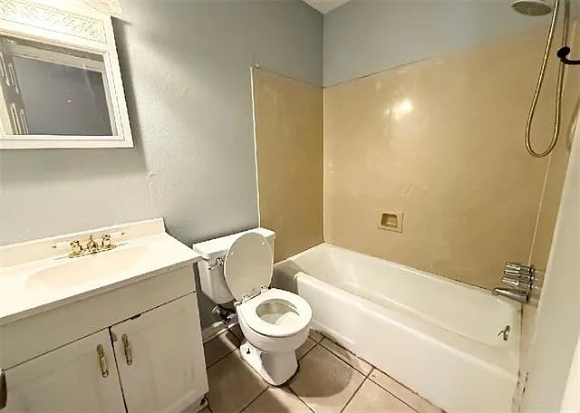 2010 Pelican St — Photo 11
