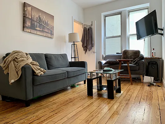 Rented by Building Equity Real Estate LLC | media 12