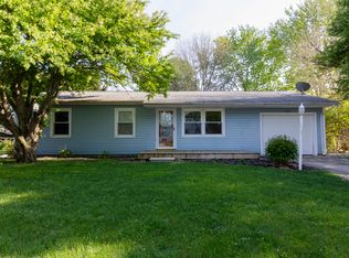 405 Northgate Dr, Saint Joseph, IL