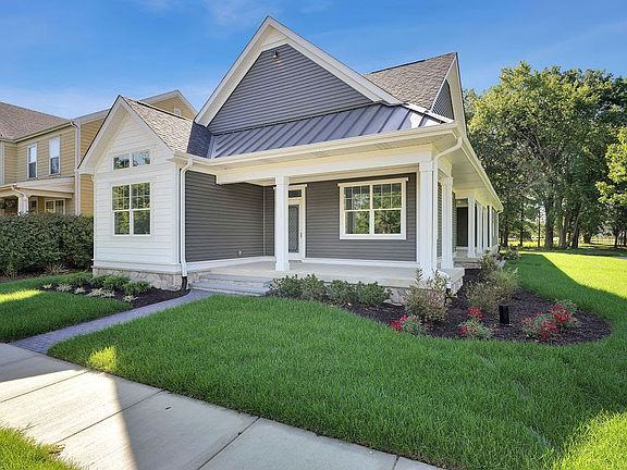 The Duneland Exterior