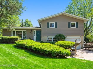 615 67th St, Downers Grove, IL 60516