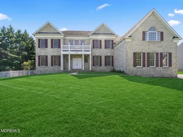 10 Rockingham Court, Manalapan, NJ 07726