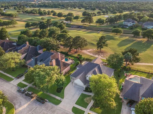 2118 Wild Dunes Cir, Katy, TX 77450