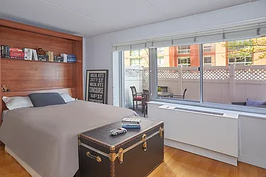 Rented by Brown Harris Stevens