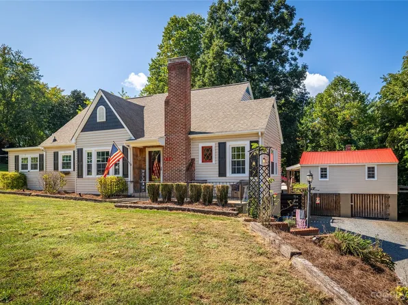 904 Bounous St NW, Valdese, NC 28690