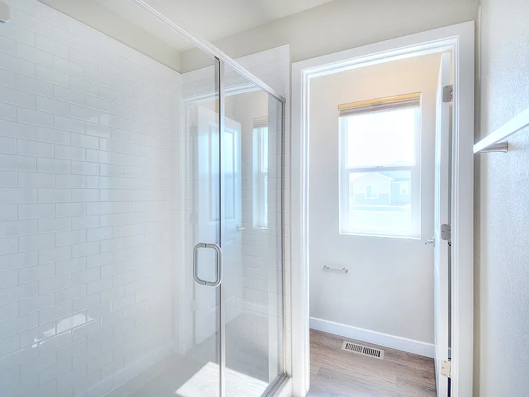 10478 Luneth Dr — Photo 15