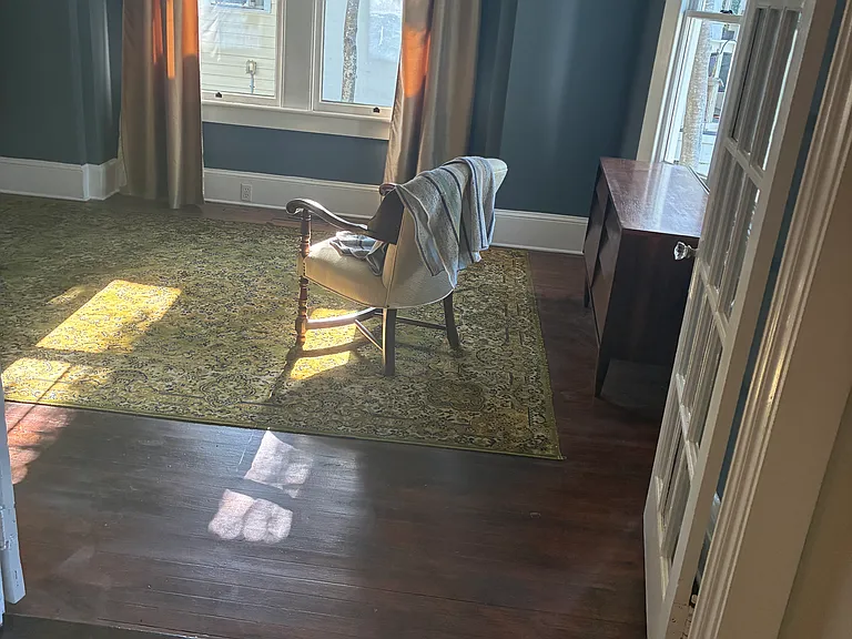 1401 Grace St — Photo 3