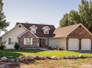 4545 S 6400 W, Hooper, UT 84315