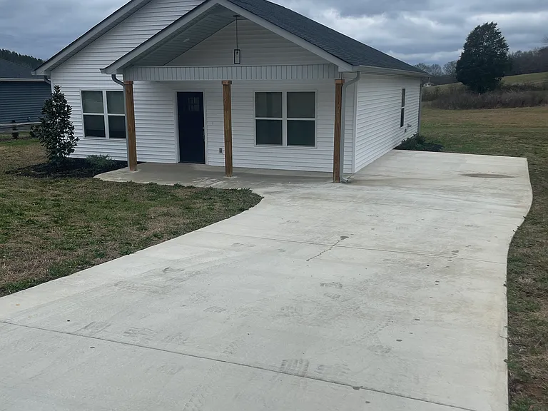 1679 Welcome Valley Rd — Photo 1
