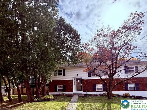 1221 N 25th St S, Allentown, PA 18104