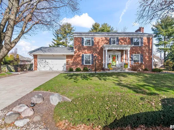 2201 Lindsay Rd, Springfield, IL 62704
