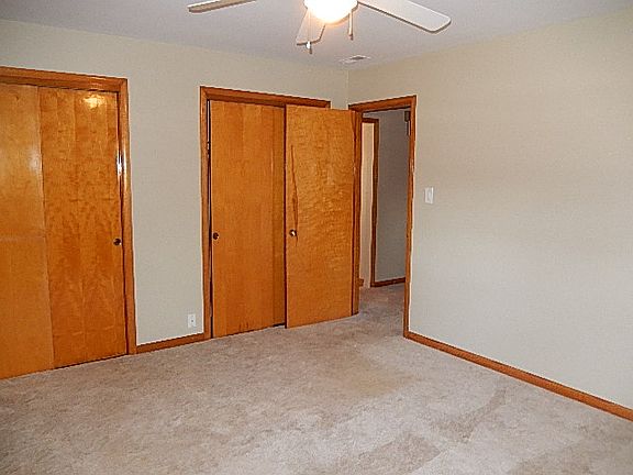 3rd image of 12531 S 70th Ave