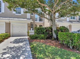 5390 Grand Park Pl, Boca Raton, FL 33486