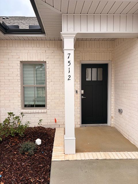 1st image of 7512 Doris Ruth Ln