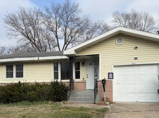 920 N Broadway Avenue, Springfield, MO 65802