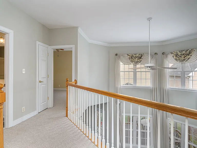 421 Suri Dr — Photo 24