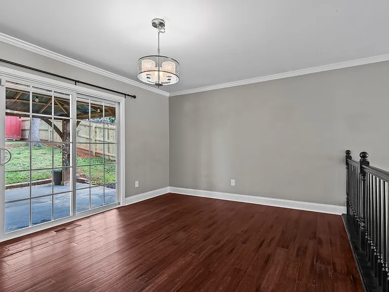 2465 Spring Dr SE — Photo 17