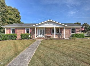 100 Royal Oak Dr, Blountville, TN 37617