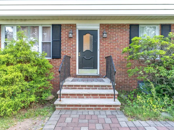 80 E Century Rd Unit 2, Paramus, NJ 07652