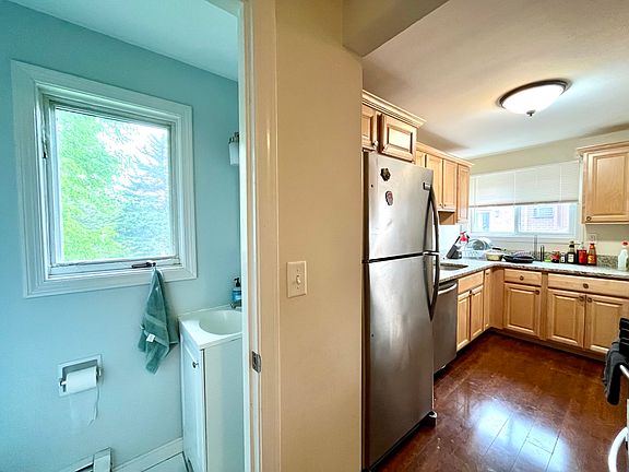 4th image of 93 Spring St #A3