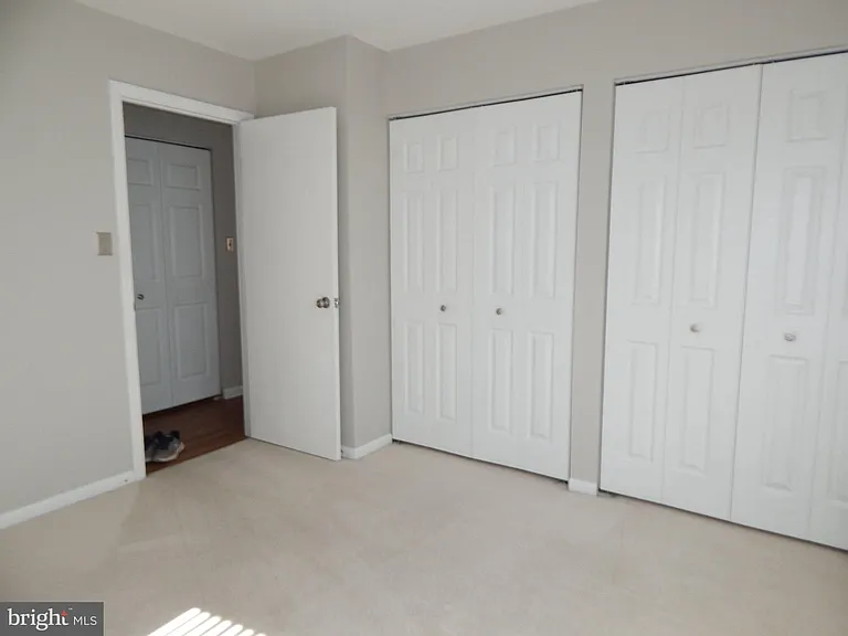 17 Juliet Ln #303 — Photo 19