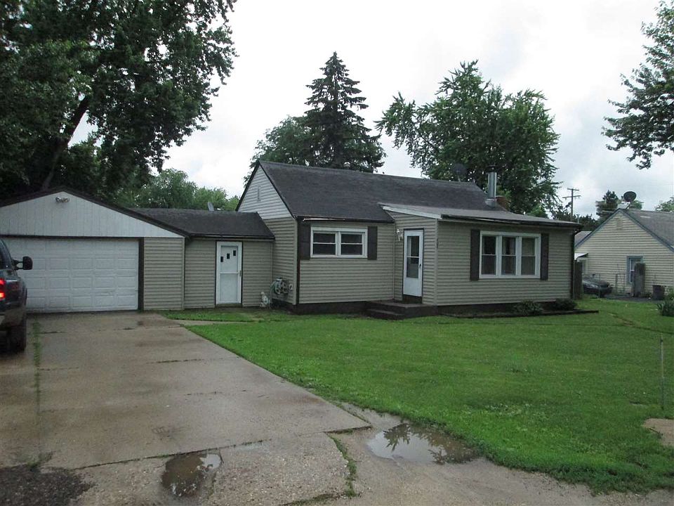 1st image of 409 Wilshire Dr