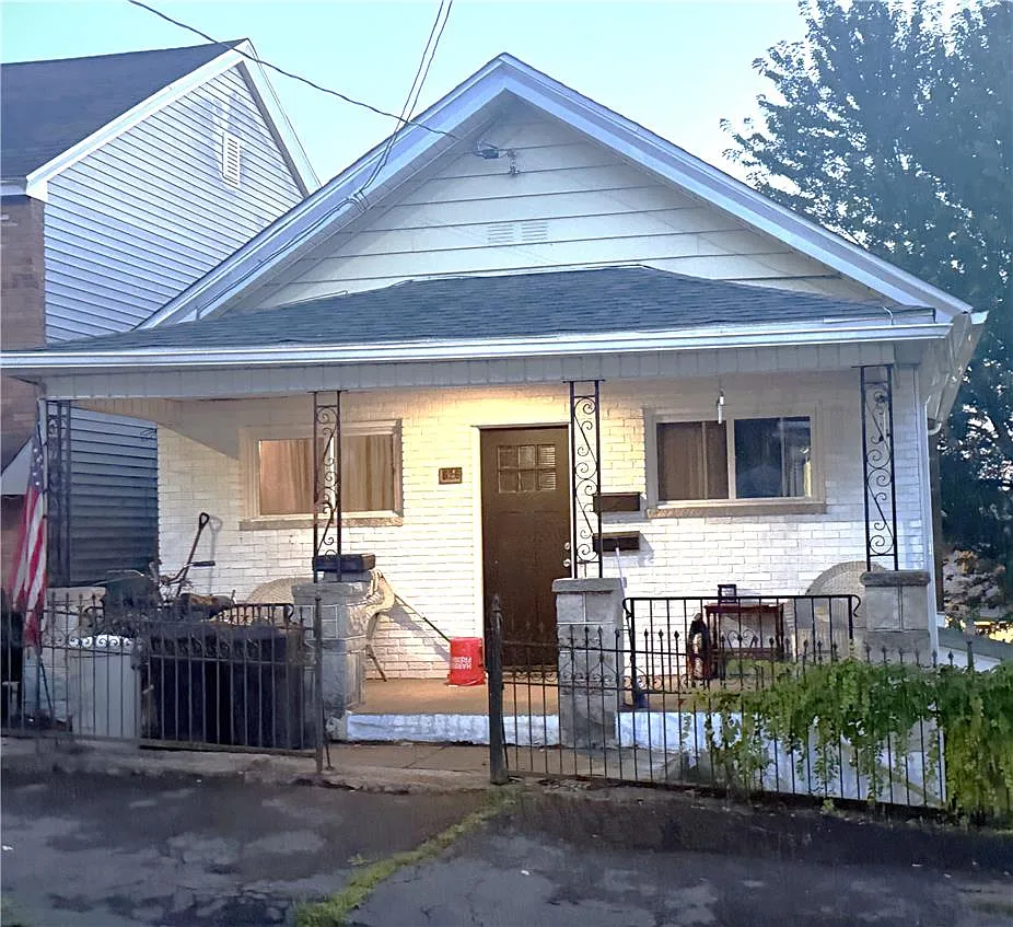 1 bed, 700 sqft, $1,050 — Photo 1