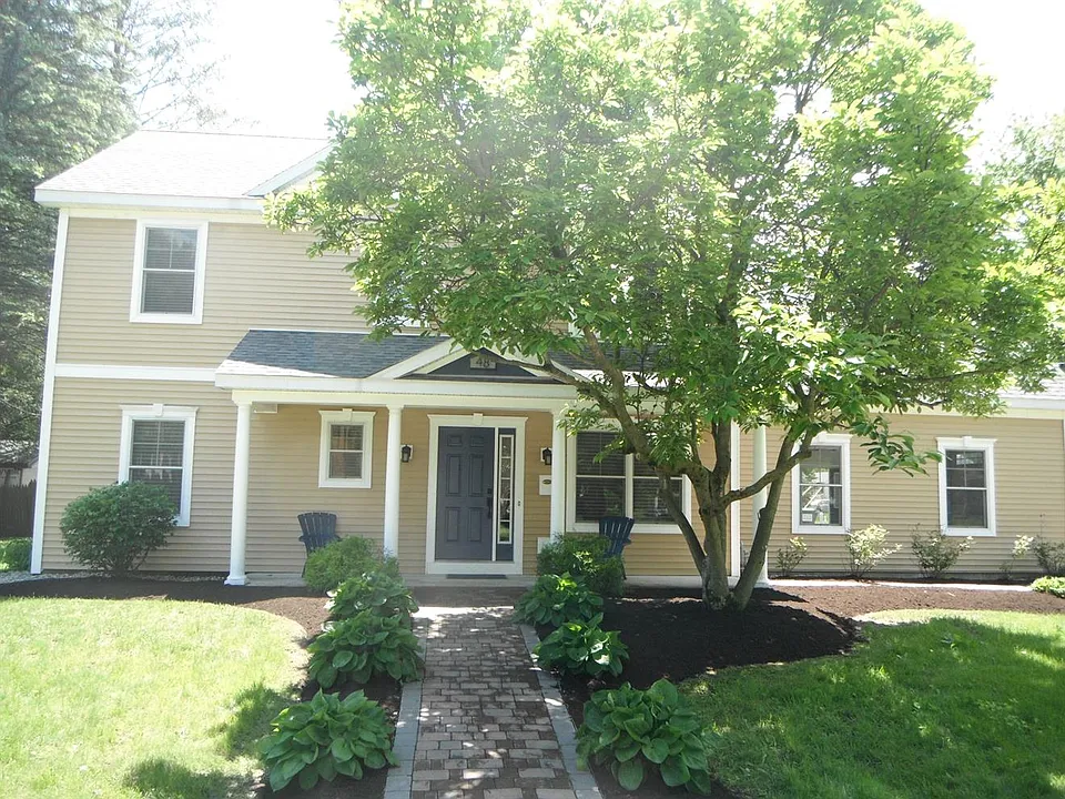 48 Wright St