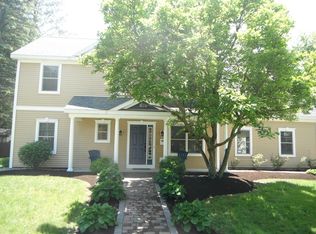 48 Wright St, Saratoga Springs, NY 12866