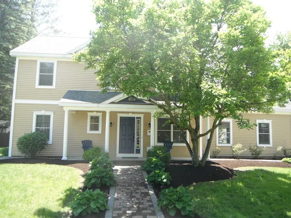 48 Wright St, Saratoga Springs, NY 12866
