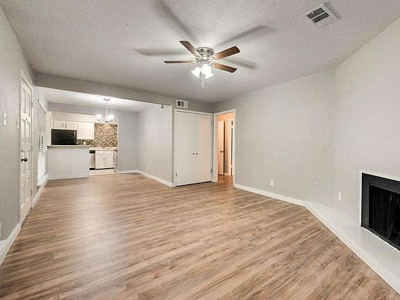 3rd image of 4114 Avondale Ave APT 1