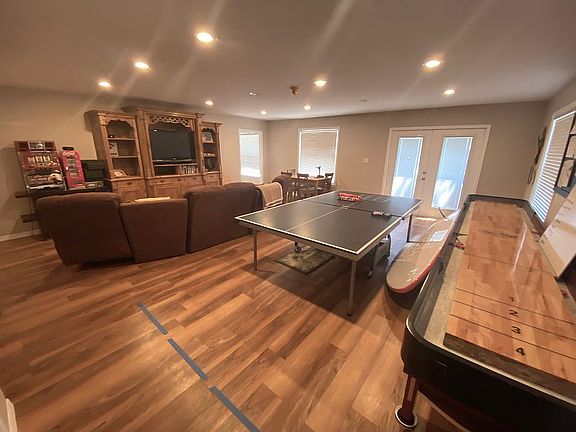 3rd image of 416 Lake June Dr