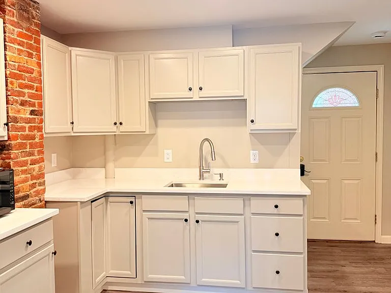 Pet-friendly Apartments for Rent in Hartford, VT! — Photo 14