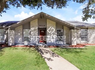 5113 Stanley Dr, The Colony, TX 75056