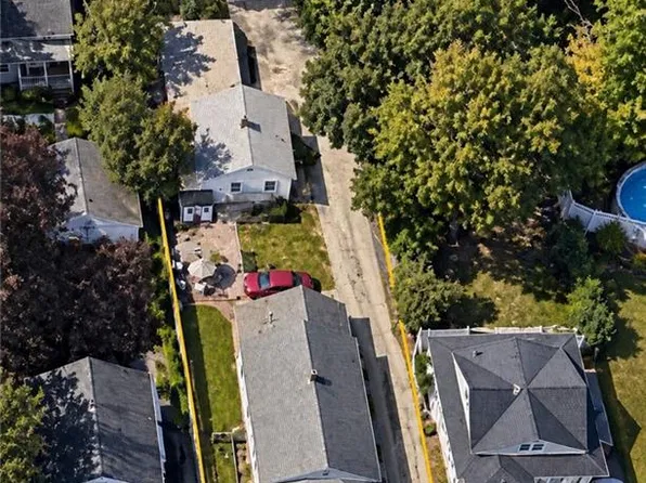 317 Harrington Ave, Warwick, RI 02888