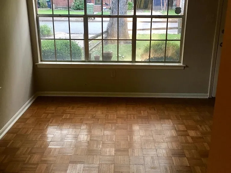 714 Goodman St — Photo 15