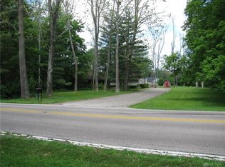 5651 Mad River Rd, Dayton, OH 45459