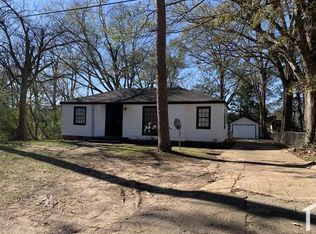 2839 Milton Dr, Jackson, MS 39212