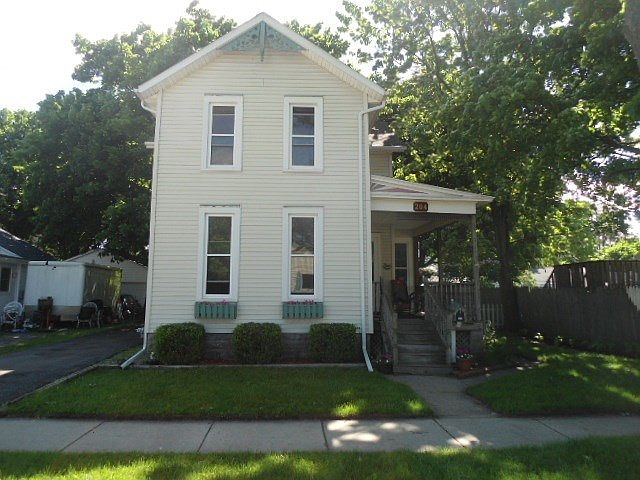 1st image of 204 N Warner St