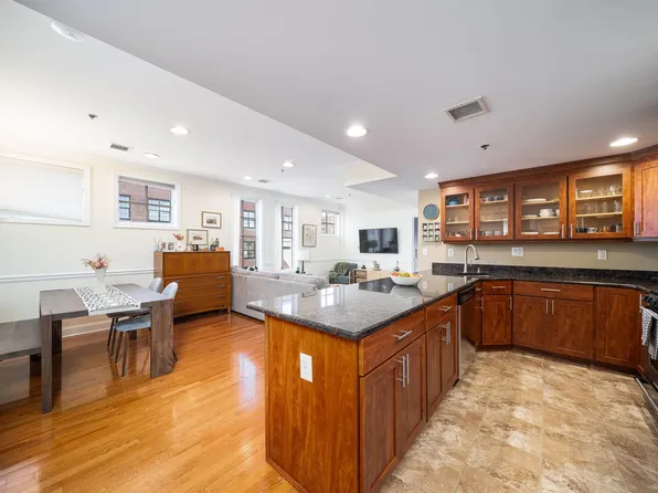 727 Monroe St APT 503, Hoboken, NJ 07030