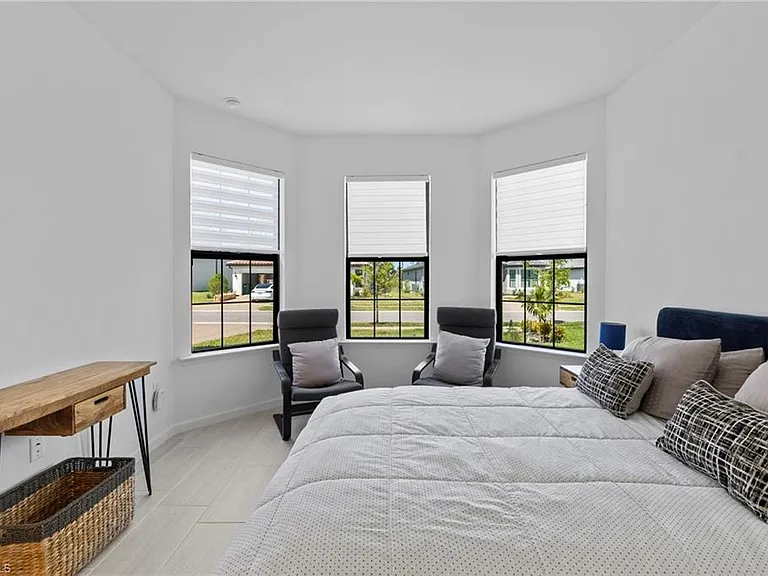 1854 Amador Ct — Photo 3