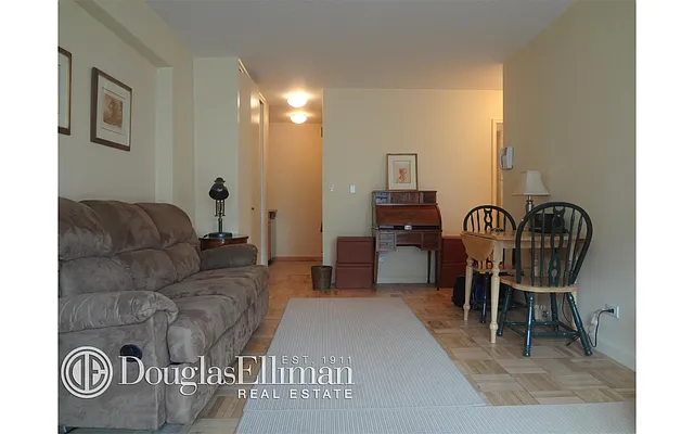 Rented by Douglas Elliman | media 18