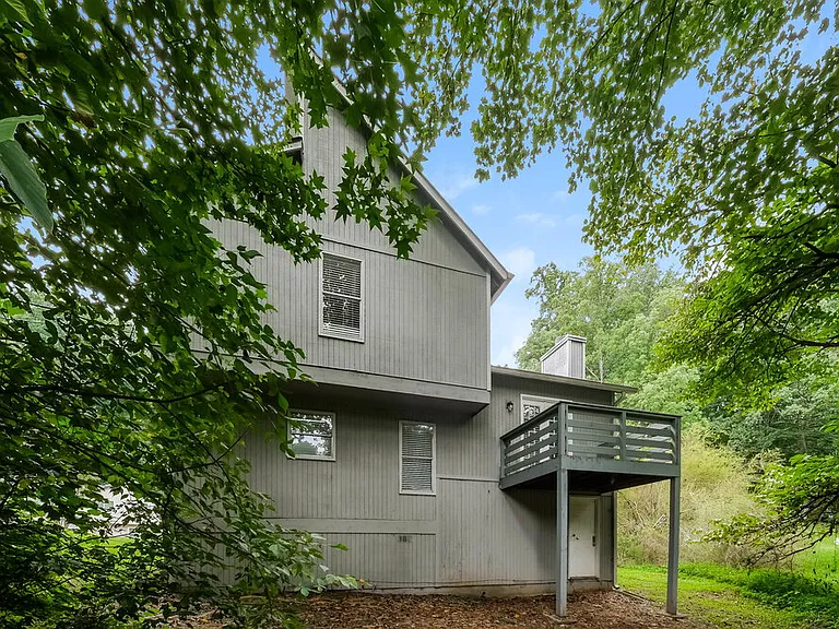 4707 Greenway Rd — Photo 17