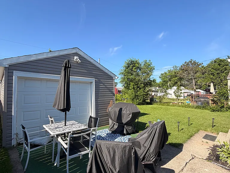 155 Beale Ave — Photo 10