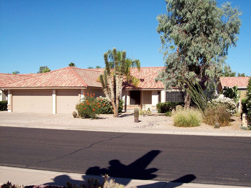1st image of 847 N 54th Cir