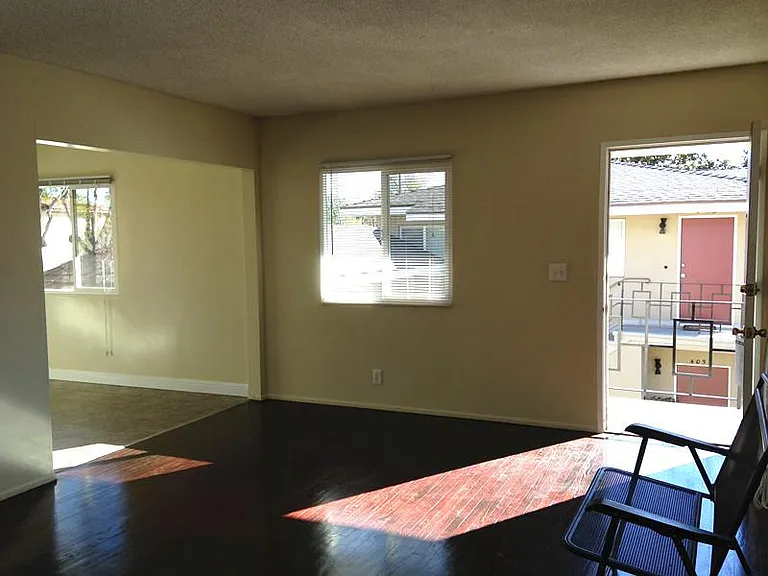419 N Cambridge Ave — Photo 17