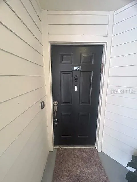2 bed, 2.0 bath, 1274 sqft, $2,000 — Photo 2
